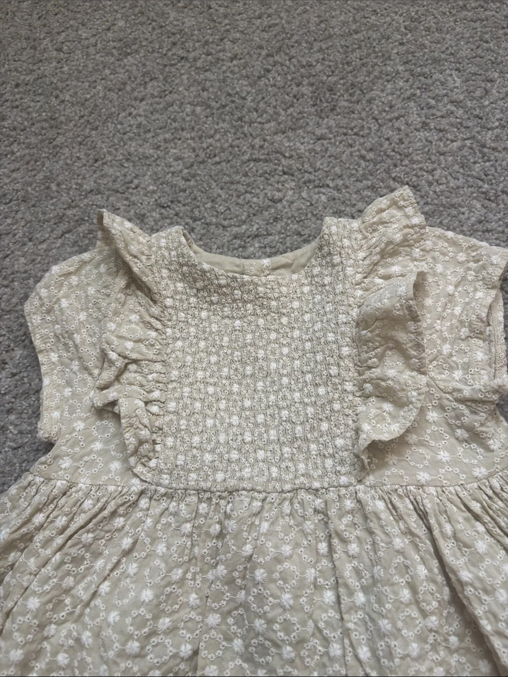 Noralee size 4T Little Girls' Cream Floral Flutter-Sleeve Dress